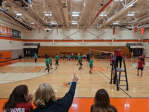 UHS Student-Staff Volleyball